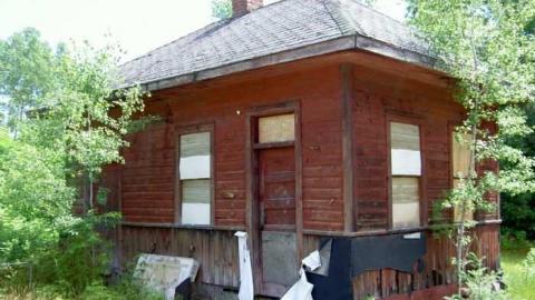 Next flag stop: Furnace Falls  - Furnace-Falls-(ghost-town)-216.jpg