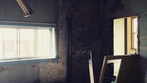 We don't need no education - hqimage.jpg