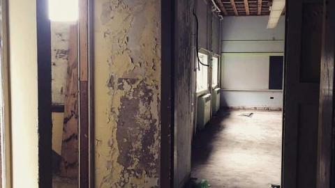 We don't need no education - mwimage.jpg