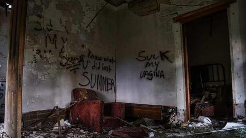 Falling In - bqimage.jpg