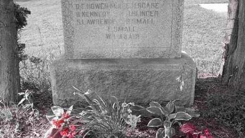 Salem  - Salem-Pioneer-Cemetery37.jpg