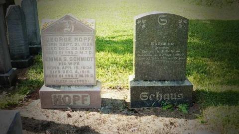 German Cross - Neustadt-Pioneer-Cemetery25.jpg