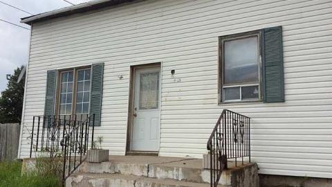 8/30/15 - Look-Ma!-No-Guts!4.jpg