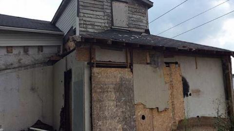 8/30/15 - Look-Ma!-No-Guts!5.jpg