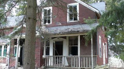 Exterior - Christian-Hoover-House2.jpg