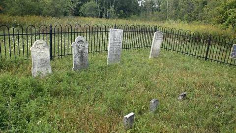 Sept 2015 - Burks-Cemetery3.jpg