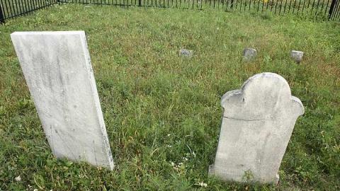 Sept 2015 - Burks-Cemetery5.jpg