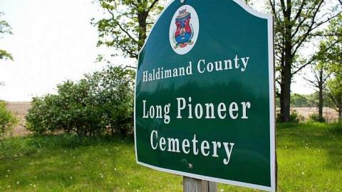 Long Pioneer Cemetery photo 2