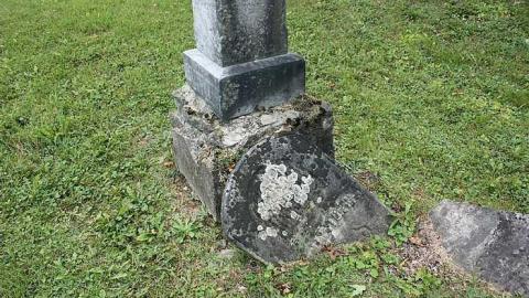 Sept 2015 - Bell-Cemetery11.jpg