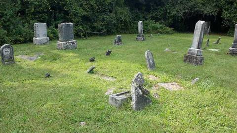 Bell Cemetery photo 5