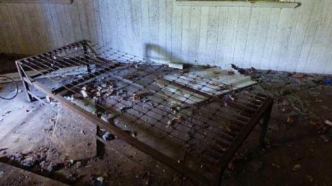 August 2015 - v-P1030768.jpg