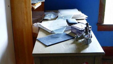 Horsey Folks - y-P1030807.jpg