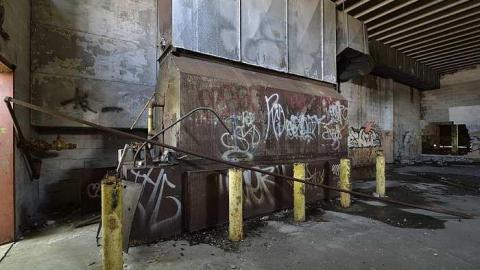 June 2015 - Holmes-Foundry35.jpg