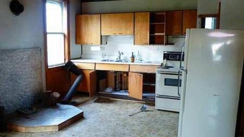 NEATO - z-P1030918.jpg