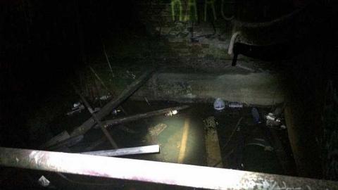 Creepy at Night - Linseed-Factory418.jpg