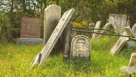 Close My Earthly Days - Campbell-Pioneer-Cemetery25.jpg