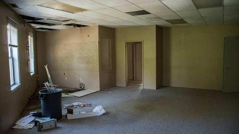 Sept 2015 - Hall-Construction30.jpg