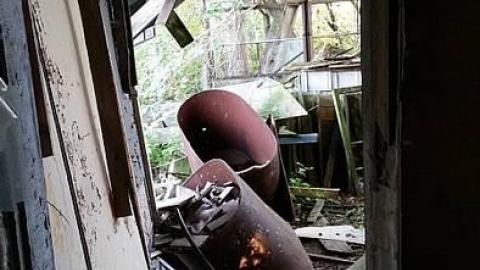 The Hoarders House - f-20150914_183028.jpg