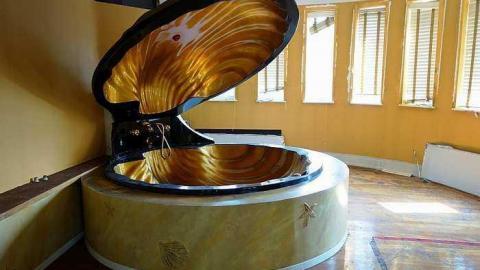 Soiled '15 - Abandoned-Grow-Op-Mansion--Drug-Dealers-Mansion--King-City306.jpg