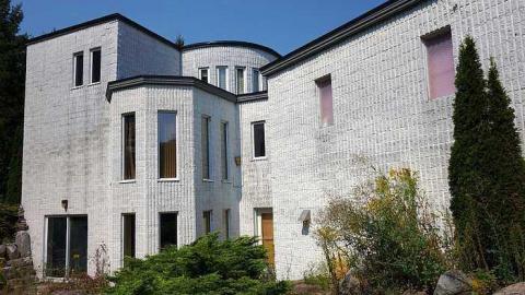 Soiled '15 - Abandoned-Grow-Op-Mansion--Drug-Dealers-Mansion--King-City326.jpg