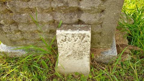 A Little Slice Of Heaven - Walker-Cemetery10.jpg