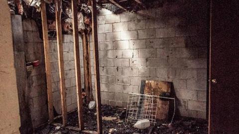 Inside - Hwy-44--Im-not-sure-what.70.jpg