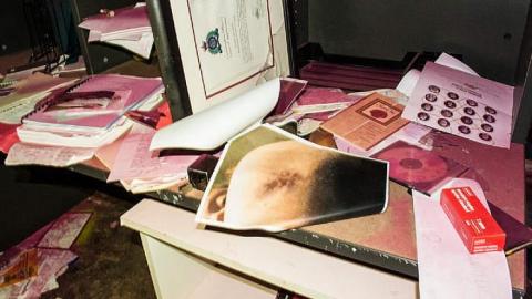 Inside - Hwy-44--Im-not-sure-what.73.jpg