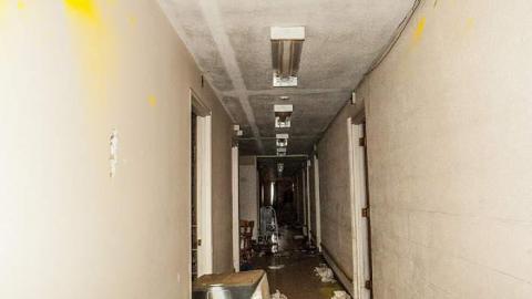 Inside - Hwy-44--Im-not-sure-what.63.jpg