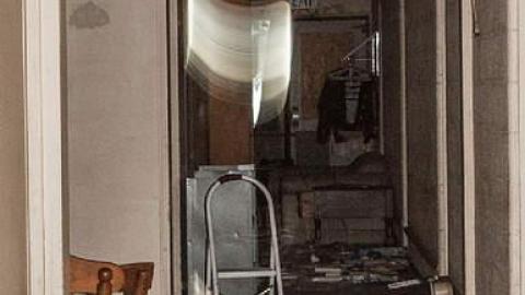 Inside - Hwy-44--Im-not-sure-what.75.jpg