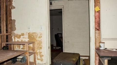 Inside - Hwy-44--Im-not-sure-what.62.jpg