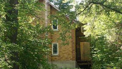 Sept 2015 - DuMoulin-House30.jpg