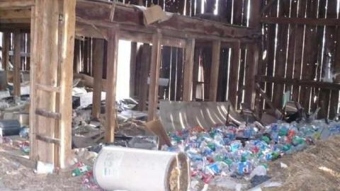 big barn - P1020318.jpg