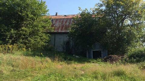 White Farmhouse - Pleasantville-Abandoned-Farm85.jpg
