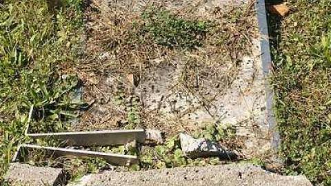 Sept 2015 - Bolton-Cemetery-(2)29.jpg