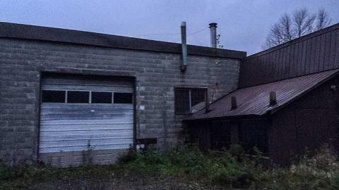 Arched Home & Warehouse photo 2