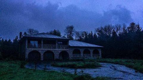 Exploring the Area  - Arched-Home--Warehouse38.jpg