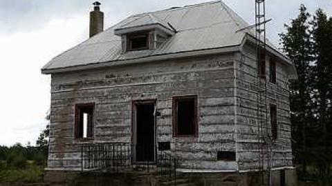 Little White House - Little-White-House13.jpg