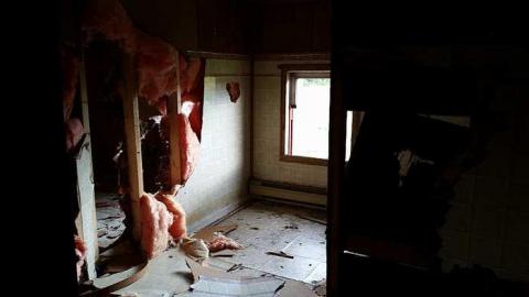 Little White House - Little-White-House7.jpg