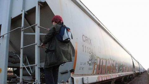 The train - Bells-Corners-Train10.jpg