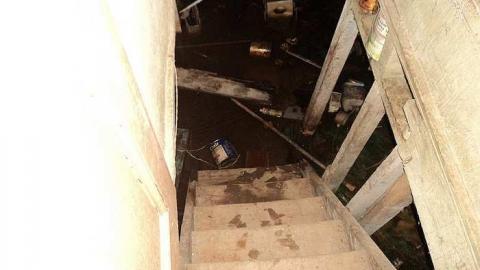 Omagh Junk House - v-DSC02624.jpg