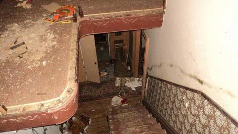 Omagh Junk House - j-DSC02642.jpg