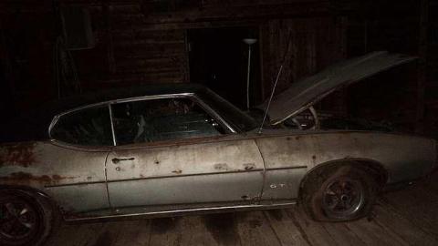 Ancaster Heritage Home - RussellChristie-House10.jpg