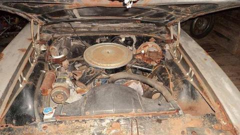 Ancaster Heritage Home - RussellChristie-House13.jpg