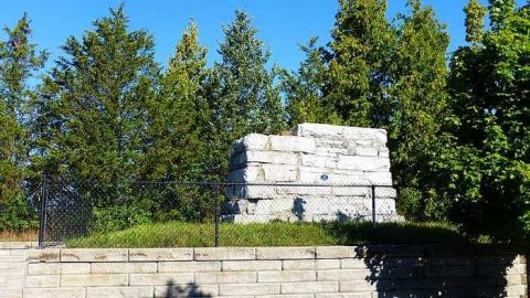 Old Aurora Railway Bridge photo 4