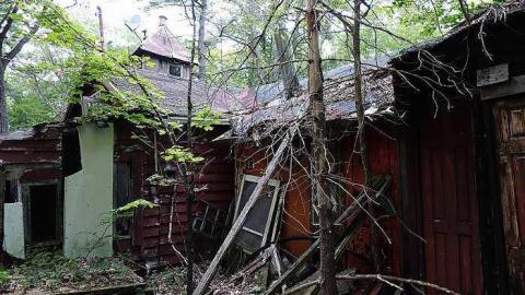 Eerie Elder '15 - Norm-Elder-Cottage120.jpg
