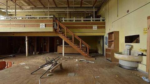 Sept '15 - q-261.jpg