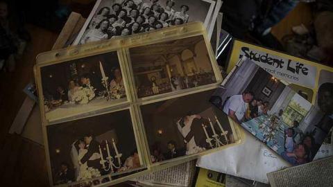 October Visit - Cat-House5.jpg