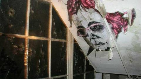 Late Night, March 2012 - d-374047_10101016558750192_847909144_n.jpg