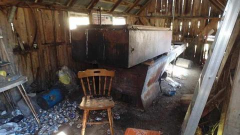 Oct 10, 2015 - Abandoned-Sugar-Shack5.jpg