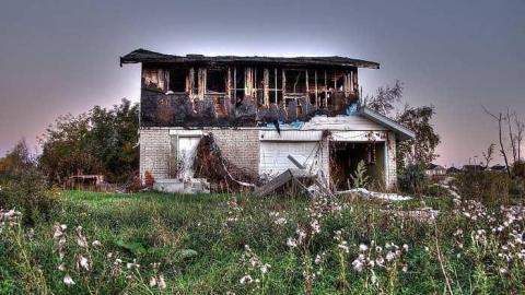 The Burn Conspiracy - This-Place-is-Toast8.jpg